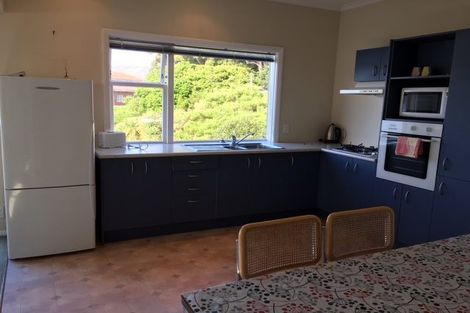 Photo of property in 6 Fettes Crescent, Seatoun, Wellington, 6022