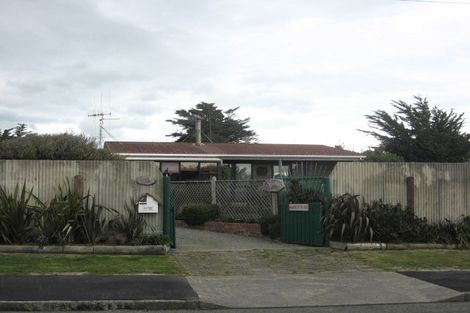 Photo of property in 112 Park Avenue, Waitarere Beach, Levin, 5510