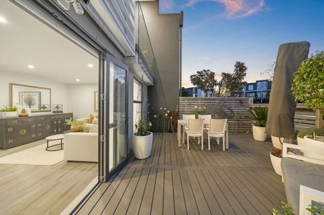 Photo of property in 2 Pottery Crescent, Hobsonville, Auckland, 0618