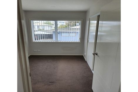 Photo of property in 29/7 Neal Avenue, Glenfield, Auckland, 0629