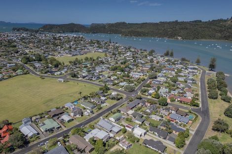 Photo of property in 53 Catherine Crescent, Whitianga, 3510