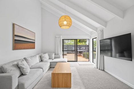 Photo of property in 56 Solway Avenue, Ilam, Christchurch, 8041