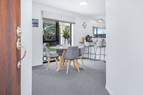 Photo of property in 16 Aria Court, Fairview Downs, Hamilton, 3214