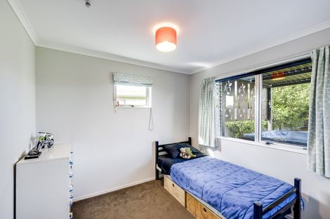 Photo of property in 37 Tait Drive, Greenmeadows, Napier, 4112