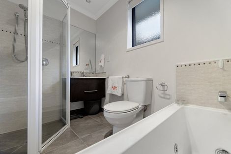 Photo of property in 31 Bateleur Close, Welcome Bay, Tauranga, 3112