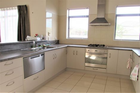 Photo of property in 69a Amesbury Drive, Churton Park, Wellington, 6037