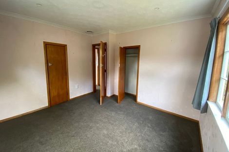 Photo of property in 66 Stokes Valley Road, Stokes Valley, Lower Hutt, 5019