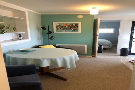 Photo of property in 37 Patanga Crescent, Thorndon, Wellington, 6011