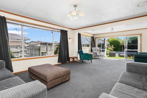 Photo of property in 21 Lochee Road, Upper Riccarton, Christchurch, 8041