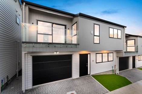 Photo of property in 112b Eversleigh Road, Belmont, Auckland, 0622