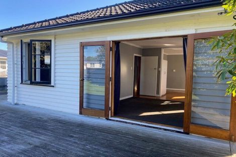 Photo of property in 12 Pharazyn Street, Feilding, 4702