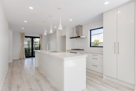 Photo of property in 8 Alexander French Close, Silverdale, 0932