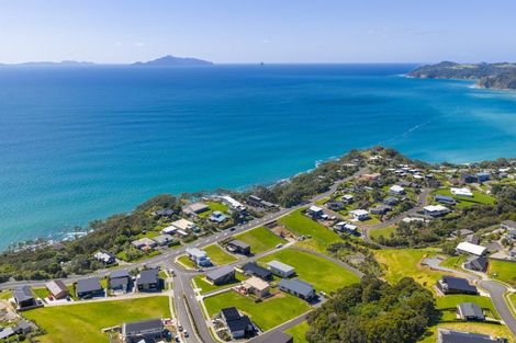 Photo of property in 5 Blue Moon Rise, Langs Beach, 0582