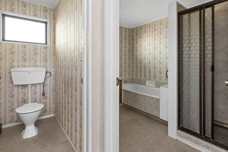 Photo of property in 30a Donegal Crescent, Tamatea, Napier, 4112