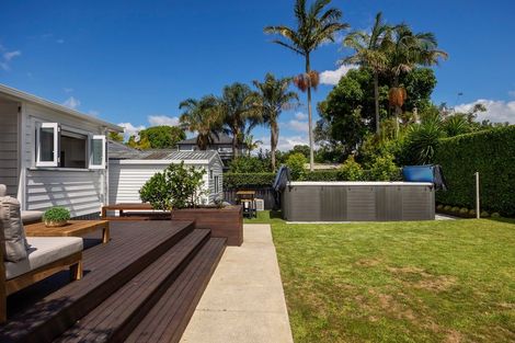 Photo of property in 26 Wairere Avenue, Mount Albert, Auckland, 1025