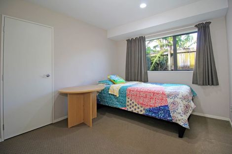 Photo of property in 12 Masters Place, Favona, Auckland, 2024