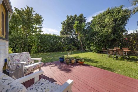 Photo of property in 3 Newton Street, Fitzroy, New Plymouth, 4312