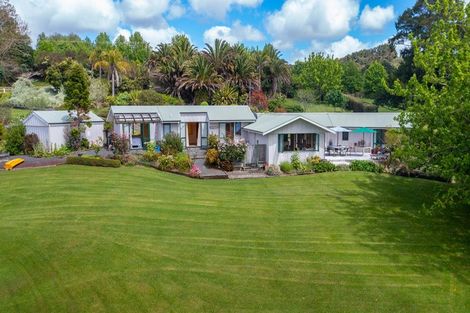 Photo of property in 98 Perry Road, Warkworth, 0983