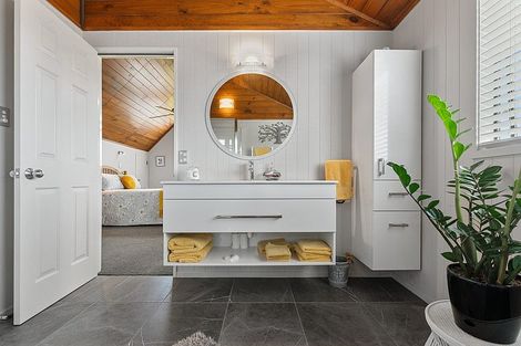 Photo of property in 6b Matipo Avenue, Pomare, Rotorua, 3015