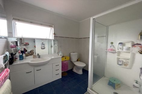 Photo of property in 2/33 Harley Road, Takapuna, Auckland, 0622