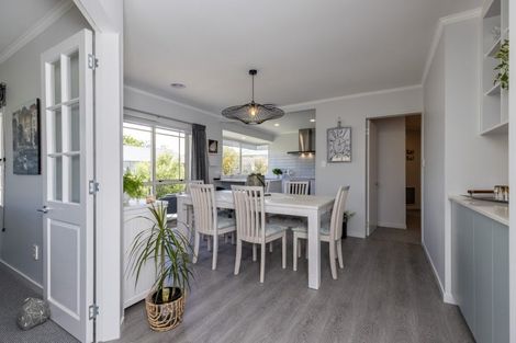 Photo of property in 5a Nathan Avenue, Paraparaumu Beach, Paraparaumu, 5032