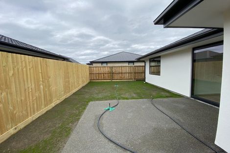 Photo of property in 5 Bill Hammond Drive, Belfast, Christchurch, 8051