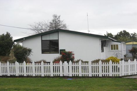 Photo of property in 28 Frederick Street, Carterton, 5713