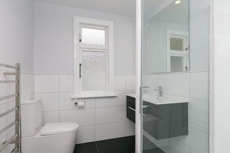 Photo of property in 4 Burnham Street, Petone, Lower Hutt, 5012