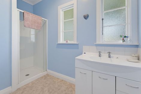 Photo of property in 18 Studholme Street, Temuka, 7920
