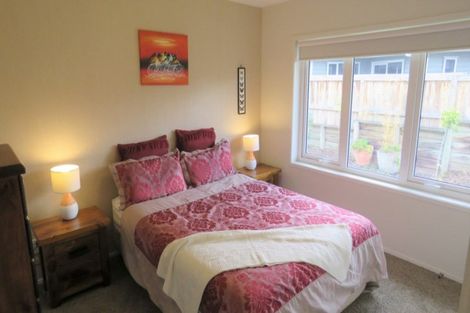 Photo of property in 1 Brompton Close, Richmond Heights, Taupo, 3330