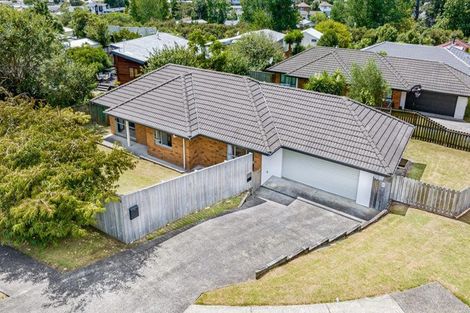 Photo of property in 30 Legacy Drive, Henderson, Auckland, 0612