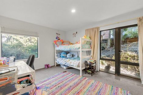 Photo of property in 8 Wye Place, Fernhill, Queenstown, 9300
