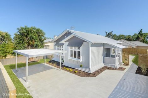 Photo of property in 19 Chelwood Street, Takaro, Palmerston North, 4412