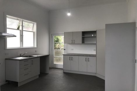 Photo of property in 84 Hataitai Road, Hataitai, Wellington, 6021