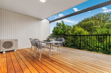 Photo of property in 4/8 Bennett Road, Pakuranga, Auckland, 2010