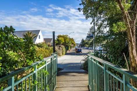 Photo of property in 370a Hardy Street, Nelson, 7010