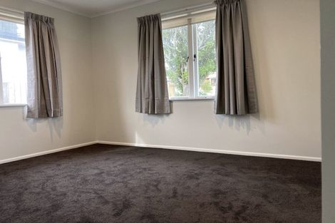 Photo of property in 1/1 Tonkin Drive, Sunnynook, Auckland, 0620