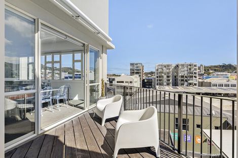 Photo of property in De Vere Apartments, 7/23 Tennyson Street, Te Aro, Wellington, 6011