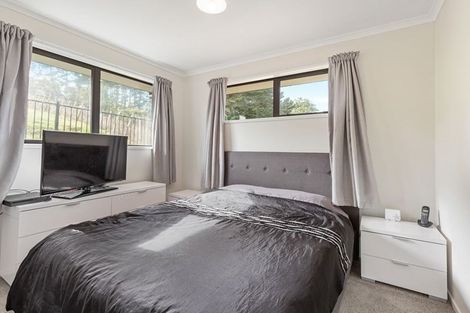 Photo of property in 51 Caton Road, Waitakere, Henderson, 0782