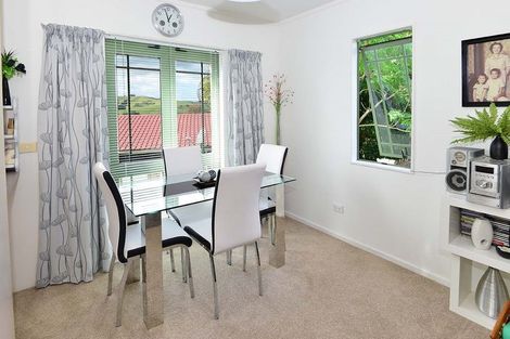 Photo of property in 12 Rautawhiri Road, Helensville, 0800