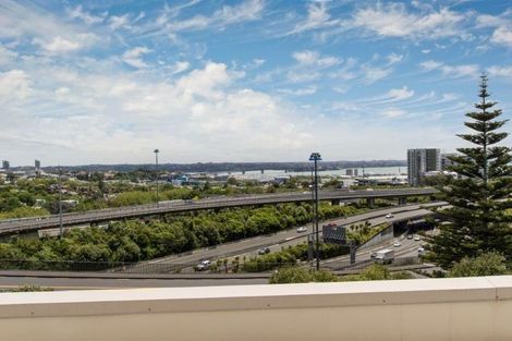 Photo of property in Santa Fe, 11/21 Day Street, Auckland Central, Auckland, 1010