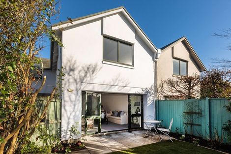 Photo of property in 2/54 Derby Street, St Albans, Christchurch, 8014