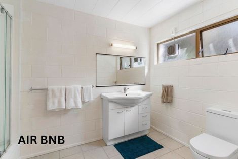 Photo of property in 53 Island Bay Road, Beach Haven, Auckland, 0626