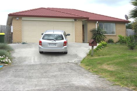Photo of property in 5 Ranch Place, Pukekohe, 2120