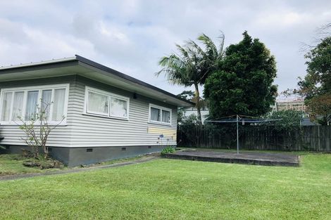 Photo of property in 119 Te Atatu Road, Te Atatu South, Auckland, 0610