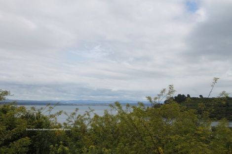 Photo of property in 80 Parawera Drive, Acacia Bay, Taupo, 3330