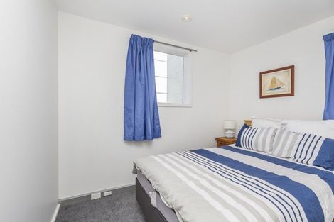 Photo of property in Atrium Towers, 8e/154 The Terrace, Wellington Central, Wellington, 6011