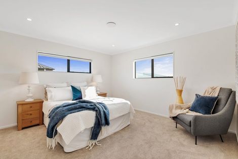 Photo of property in 32 Te Mura Crescent, Takanini, 2112