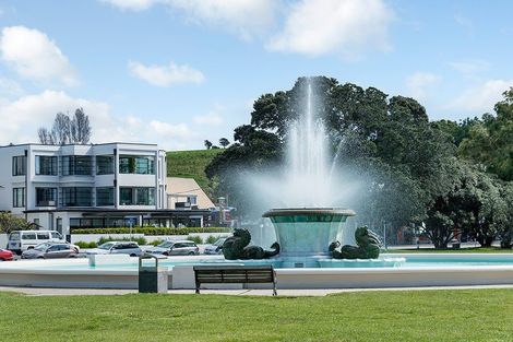 Photo of property in 7b Atkin Avenue, Mission Bay, Auckland, 1071