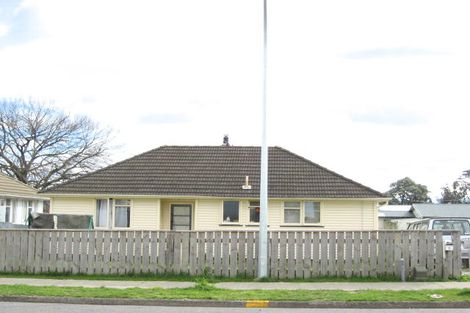 Photo of property in 8 Mackie Street, Waipukurau, 4200